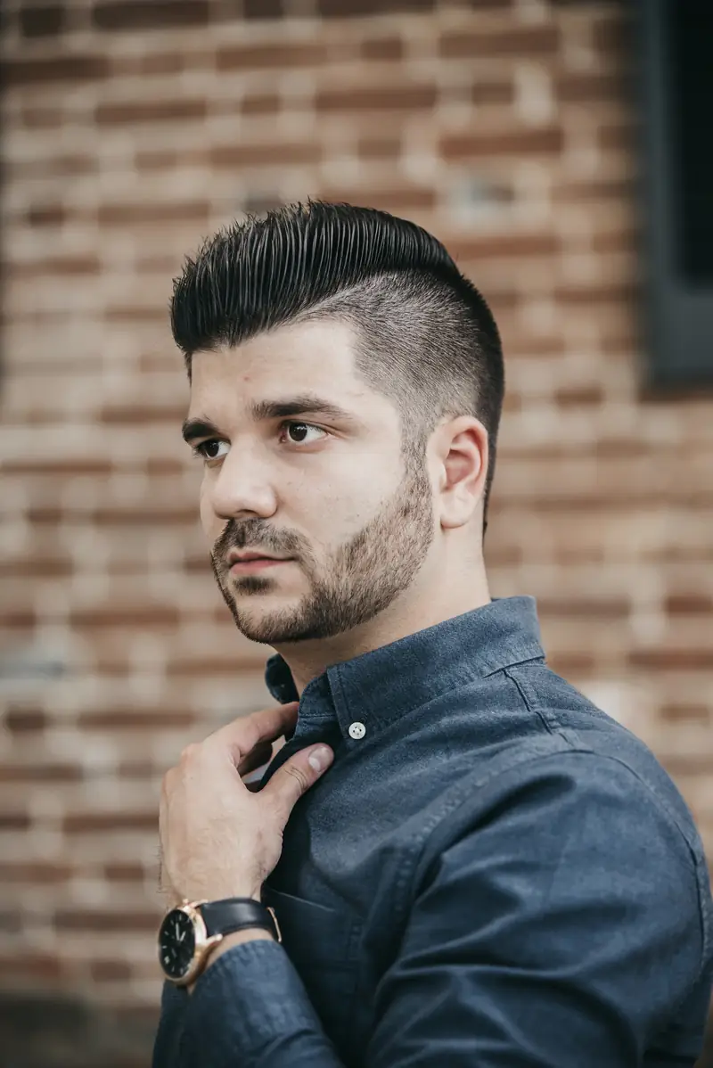 Pompadour s podholením